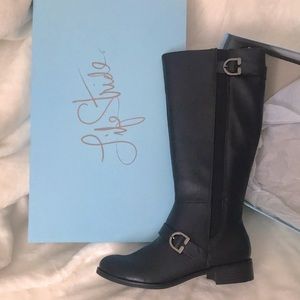 Life Stride boots black new in box size 7.